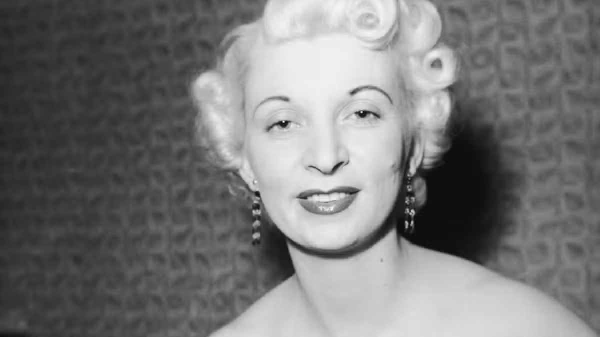 Last woman to be hanged in Britain Ruth Ellis granted conditional pardon