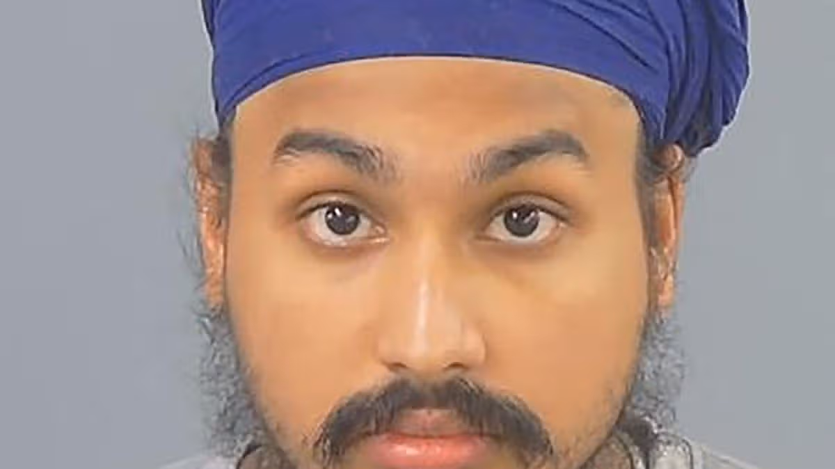 Vickrum Digwa, brother and father plead not guilty to multiple weapons offences