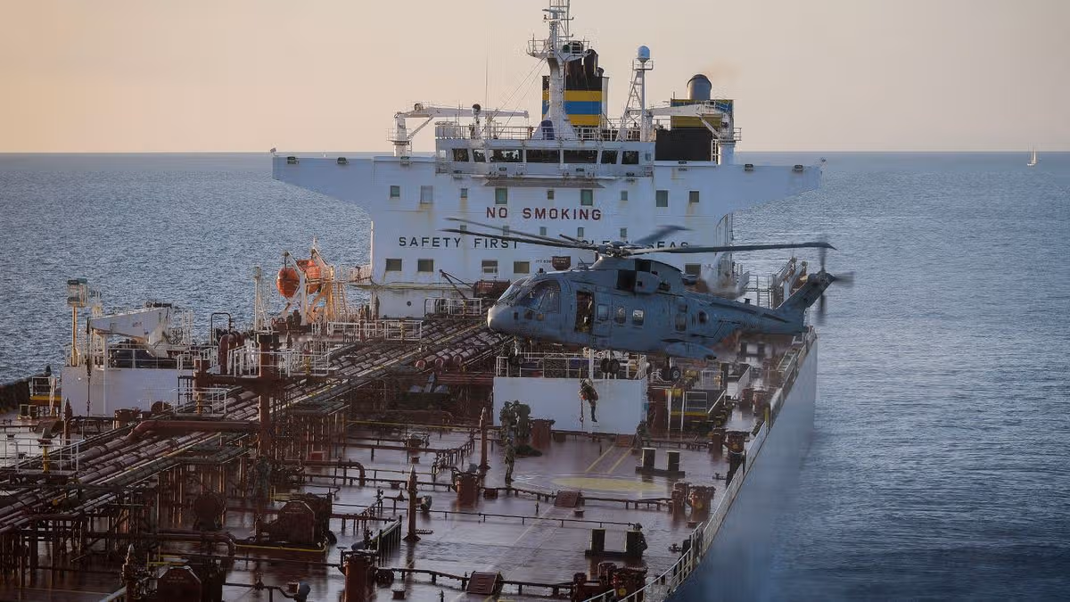 Kremlin plans to arm 'shadow fleet' ships with anti-air attack troops against Ukraine strikes