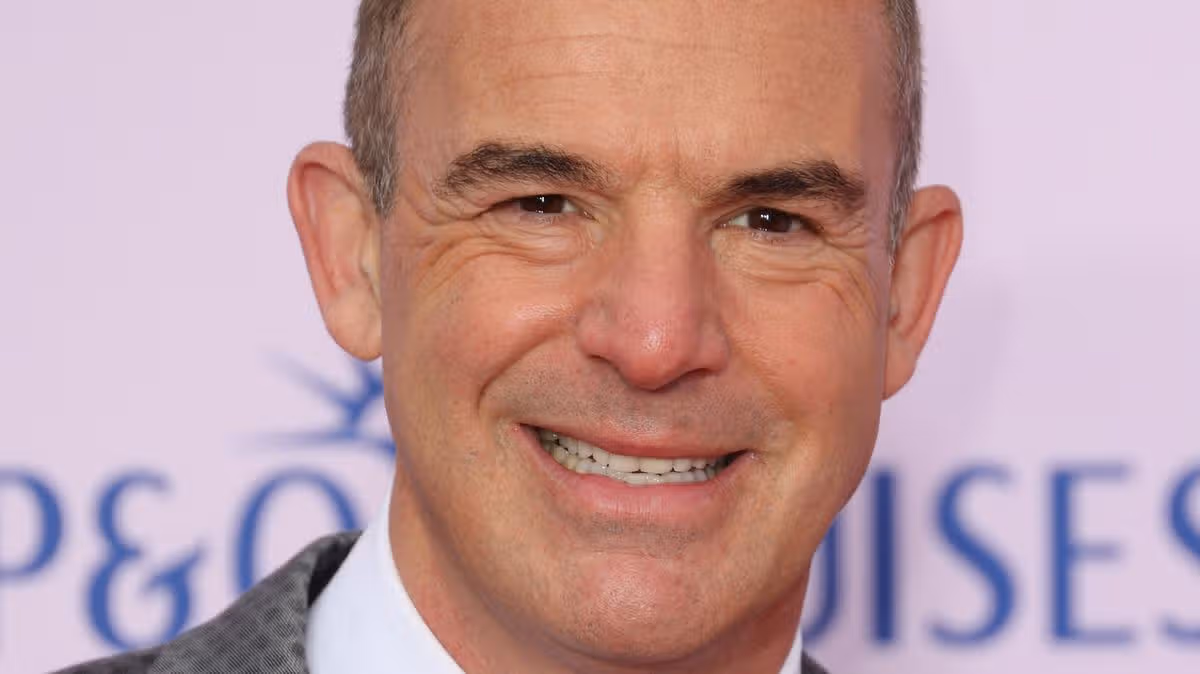 Martin Lewis reveals how you can get £225 by switching banks