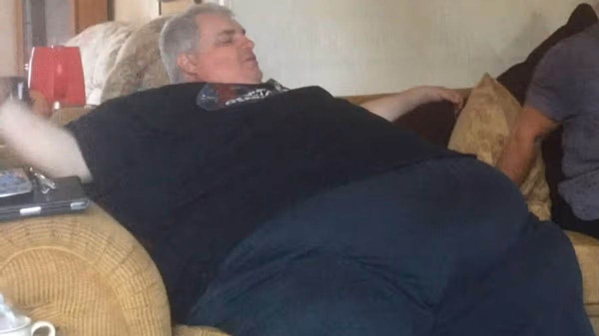 He weighed 44 stone, children would laugh at him and he thought about giving up