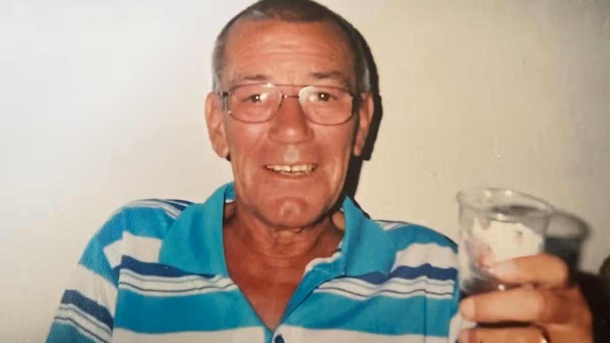 'I had to bury my husband in unmarked grave after he fell ill on holiday'