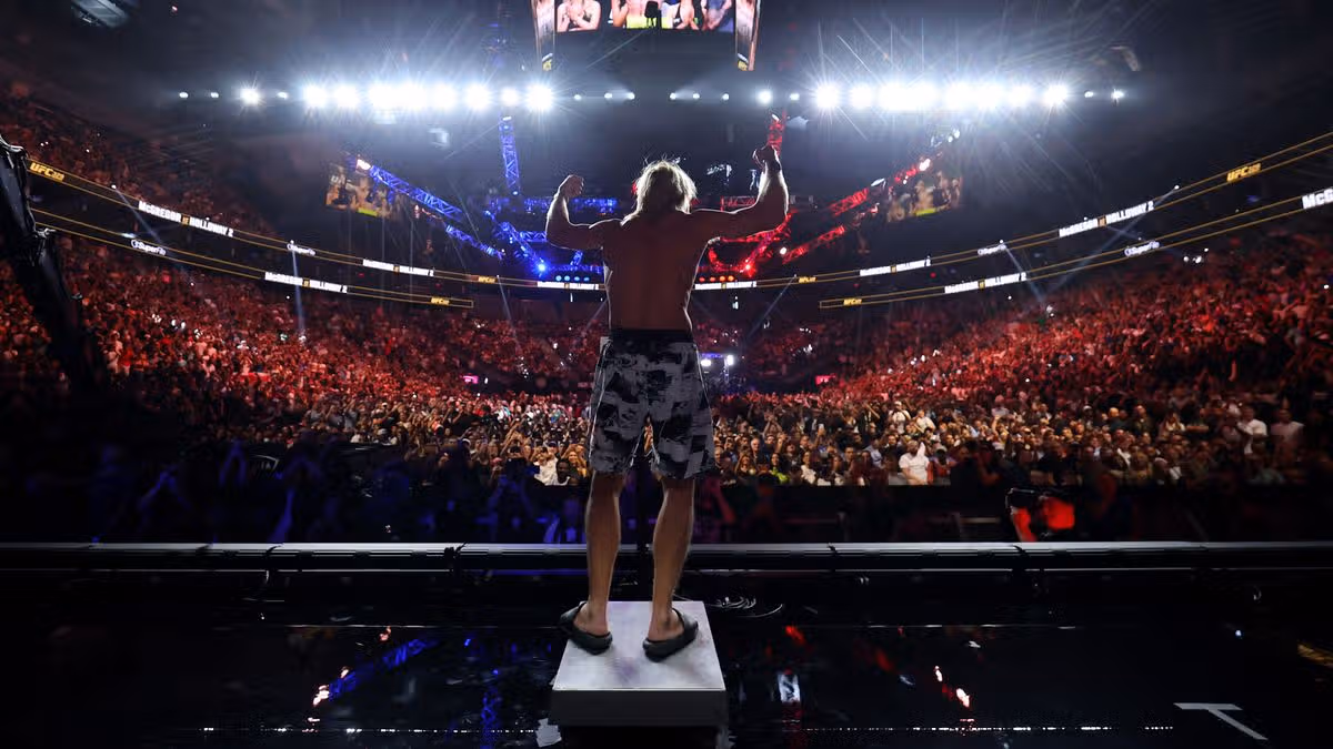 Prelims start at 10pm BST Saturday; main card at 2am BST Sunday with Pimblett as co-main and McGregor closing