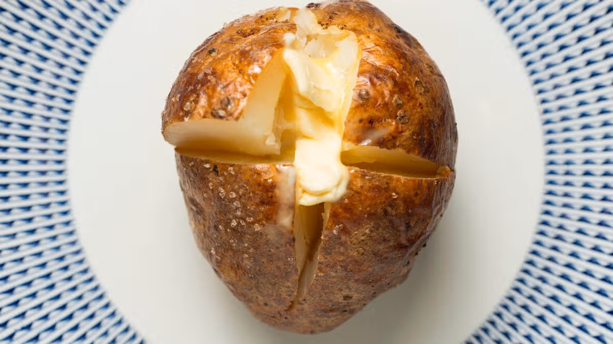 Stop putting butter on jacket potatoes – two simple ingredients are 'so delicious'