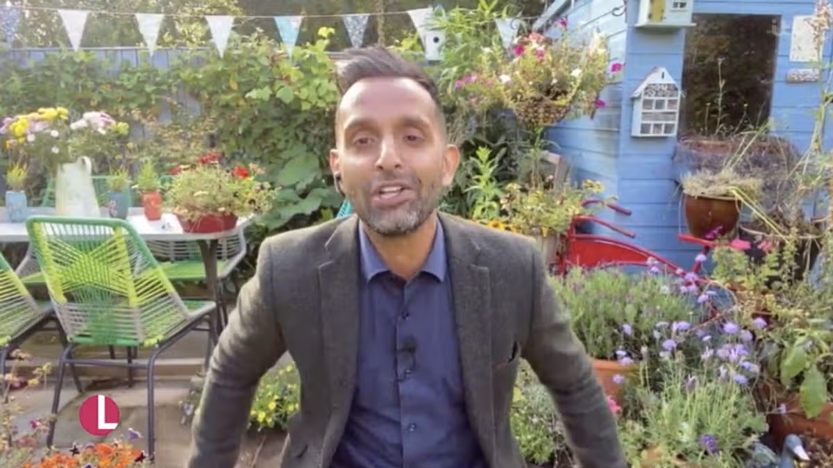 Dr Amir Khan shares 5 free morning health hacks to get your day started off well