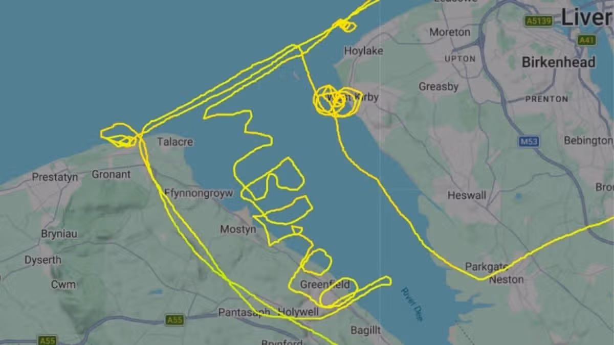 Pilot spells out two-word message in the sky during flight over Wales