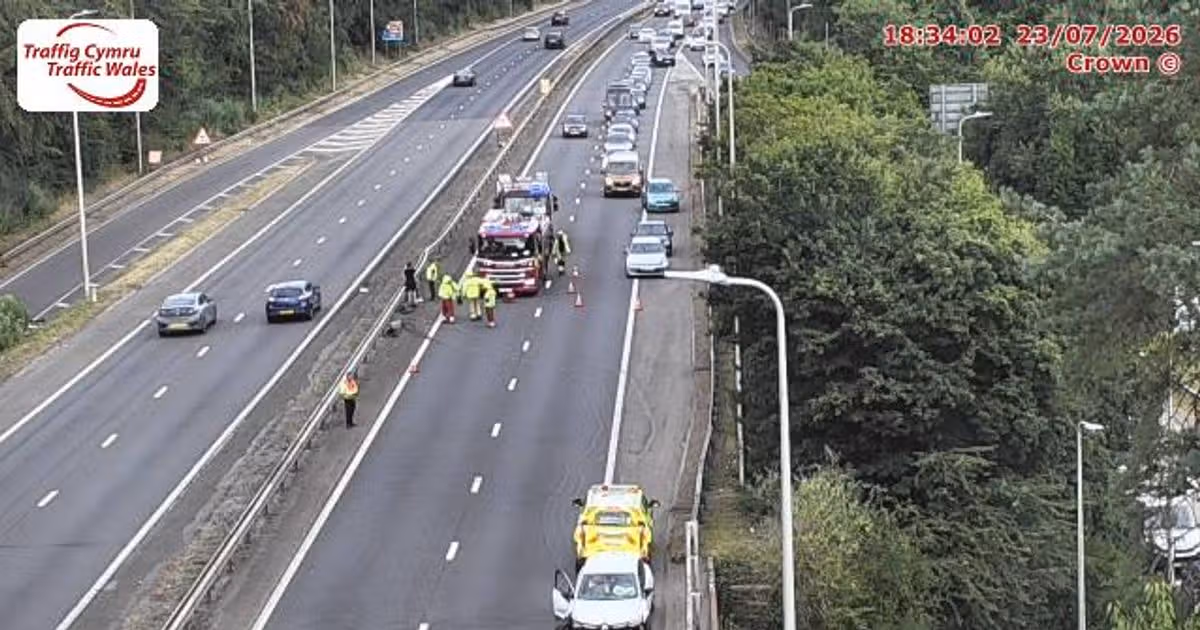 Crash bloquea la carruaje A470 cerca de Cardiff causando retrasos