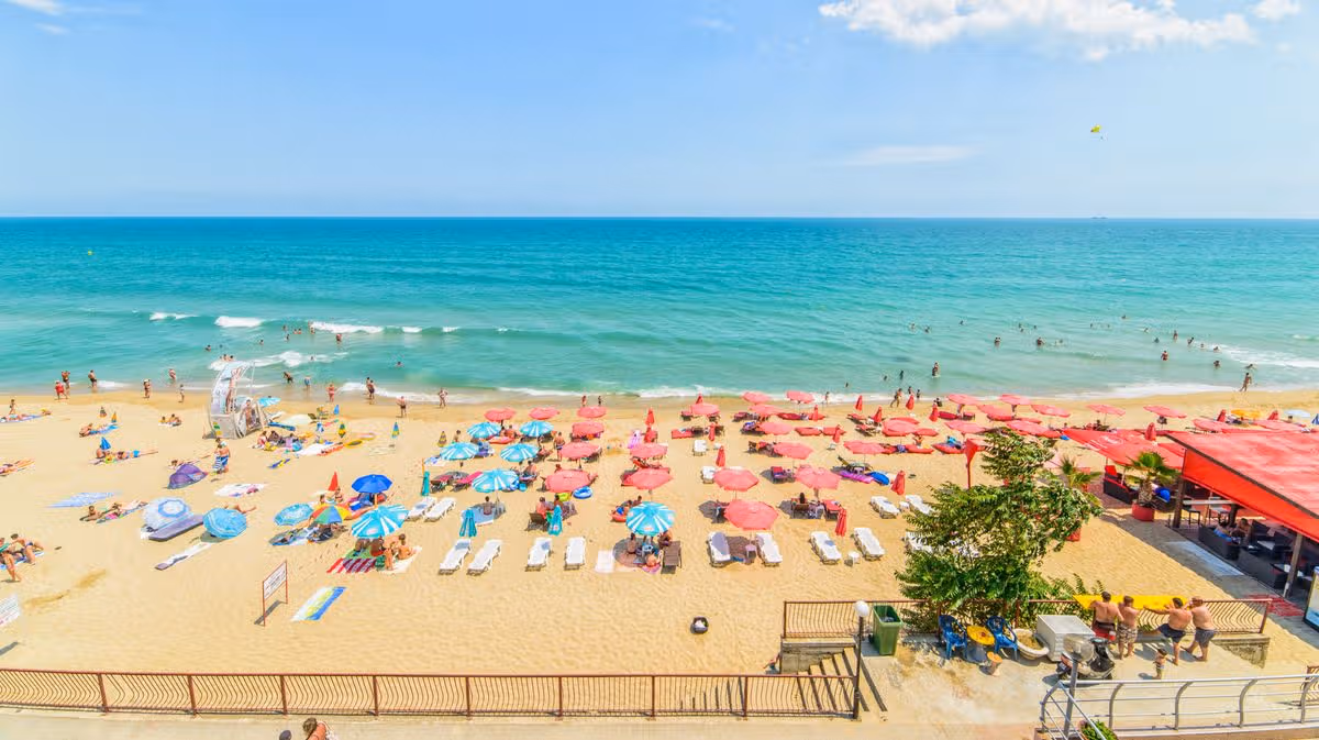 Une plage européenne méconnue rivalise avec la belle côte turque avec des vols à 16 £