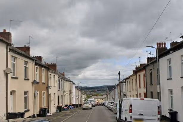 Man, 21, 'carrying crossbow' shot by police in South Wales