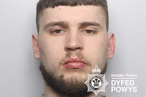 Brazen car thief flipped vehicle after burglary then asked neighbour to help him