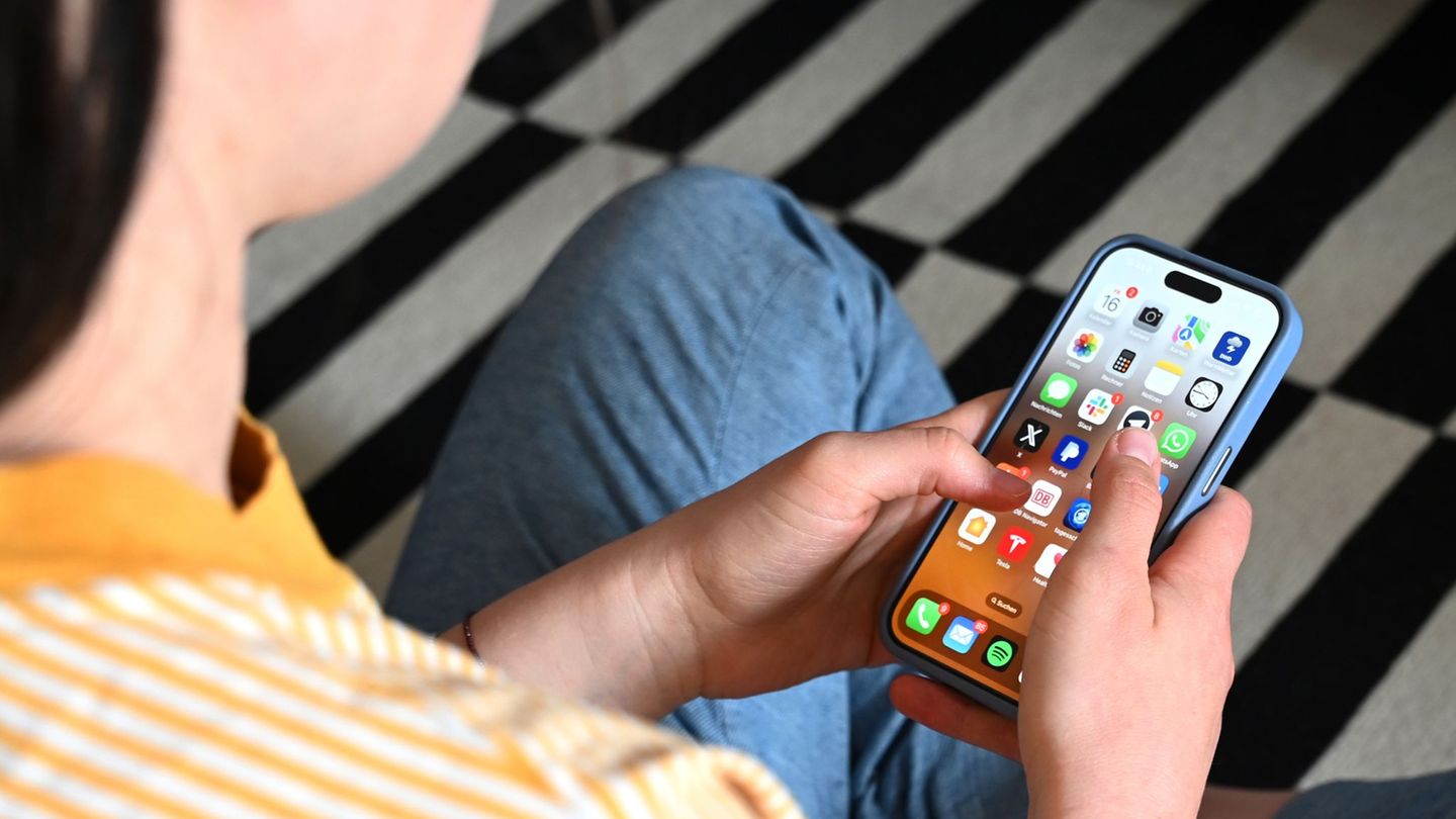 Children and adolescents: TikTok and Co.: Is there a social media ban for children?
