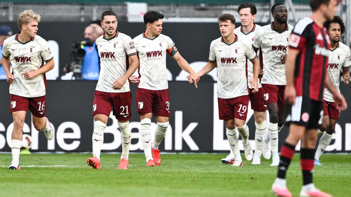 Bundesliga: 4:1 to 0:1 - Augsburg takes the lead in Frankfurt