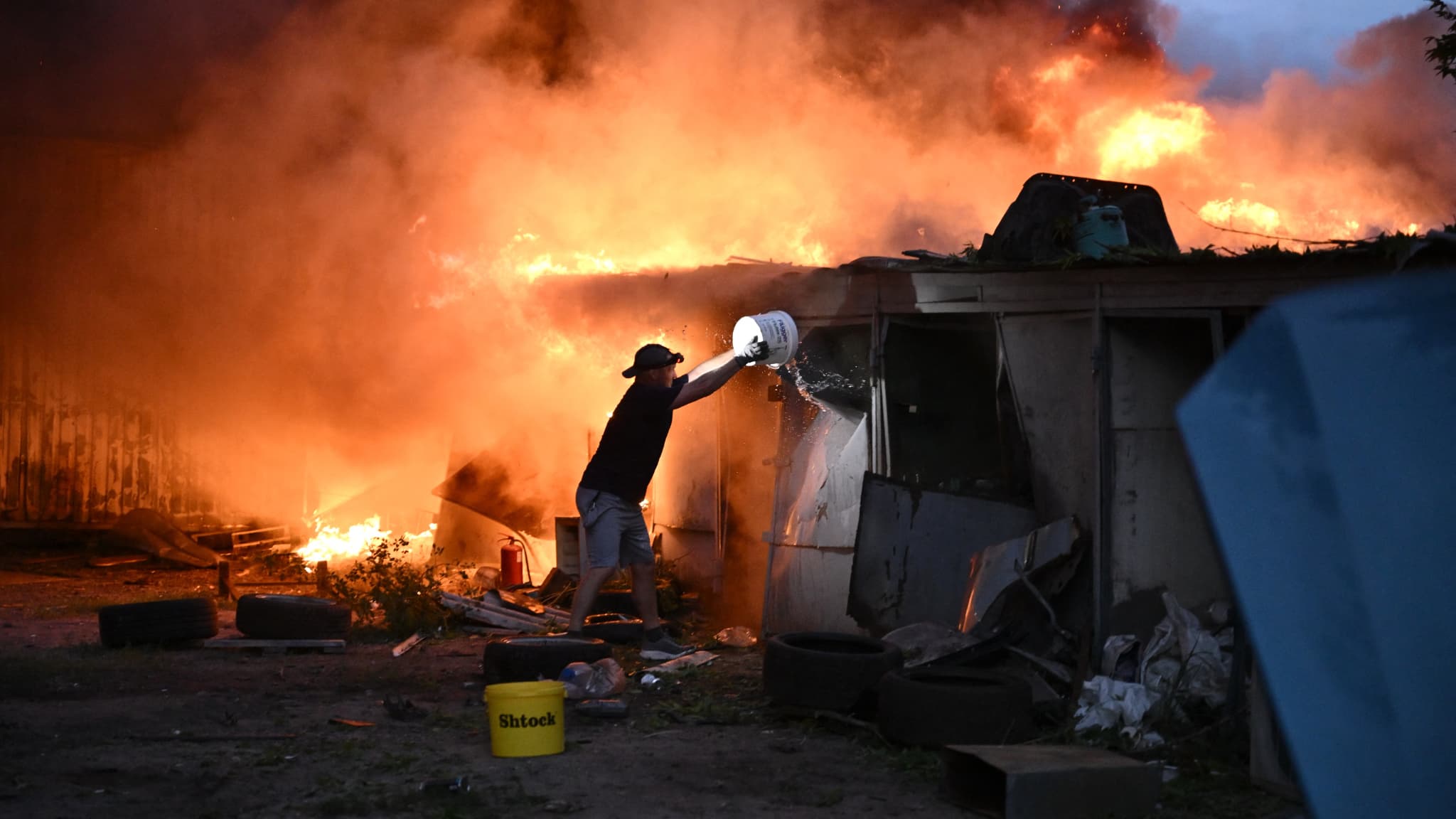 Russian mass strike before NATO summit: eight dead in Kiev region