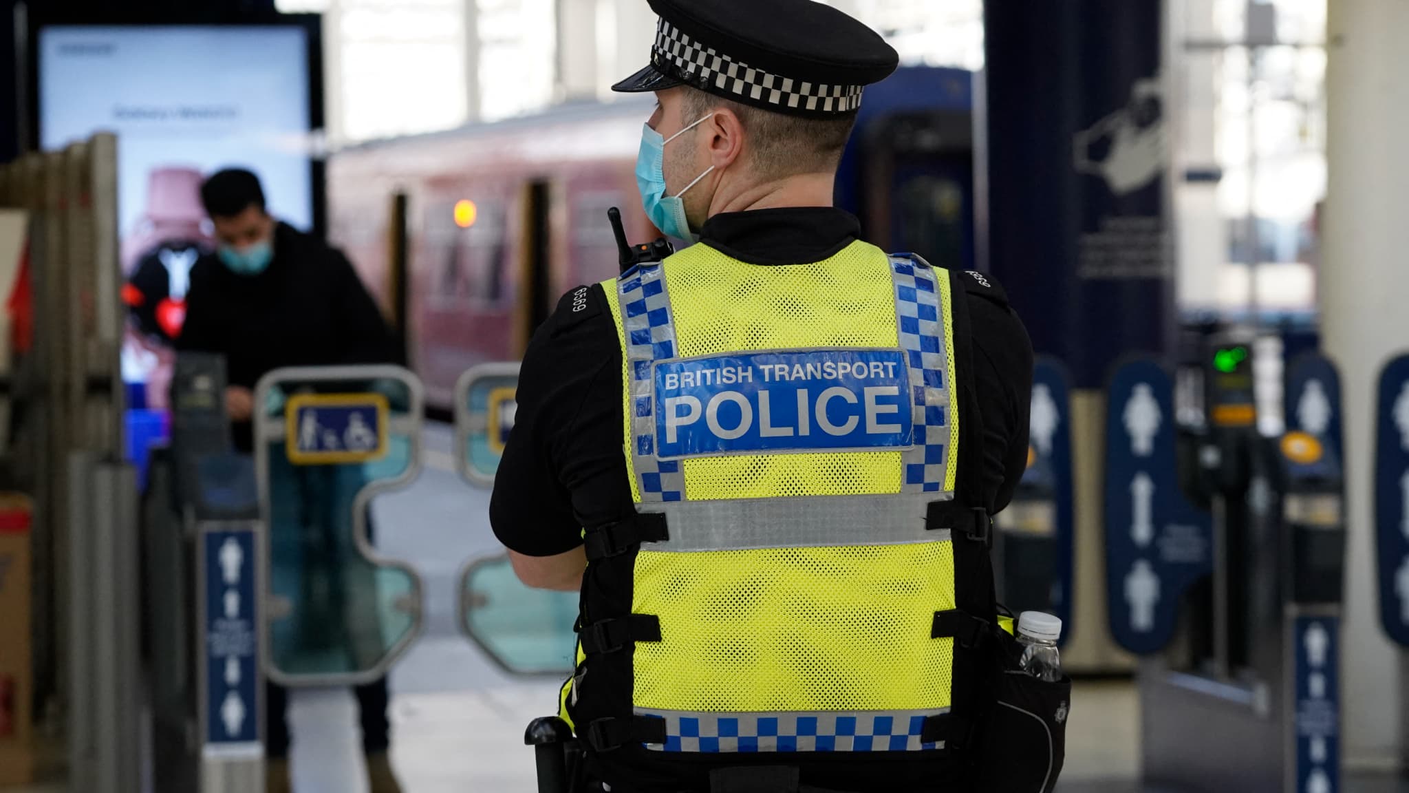 Londres : une femme a été mise en examen pour avoir poignardé quatre hommes à Covent Garden