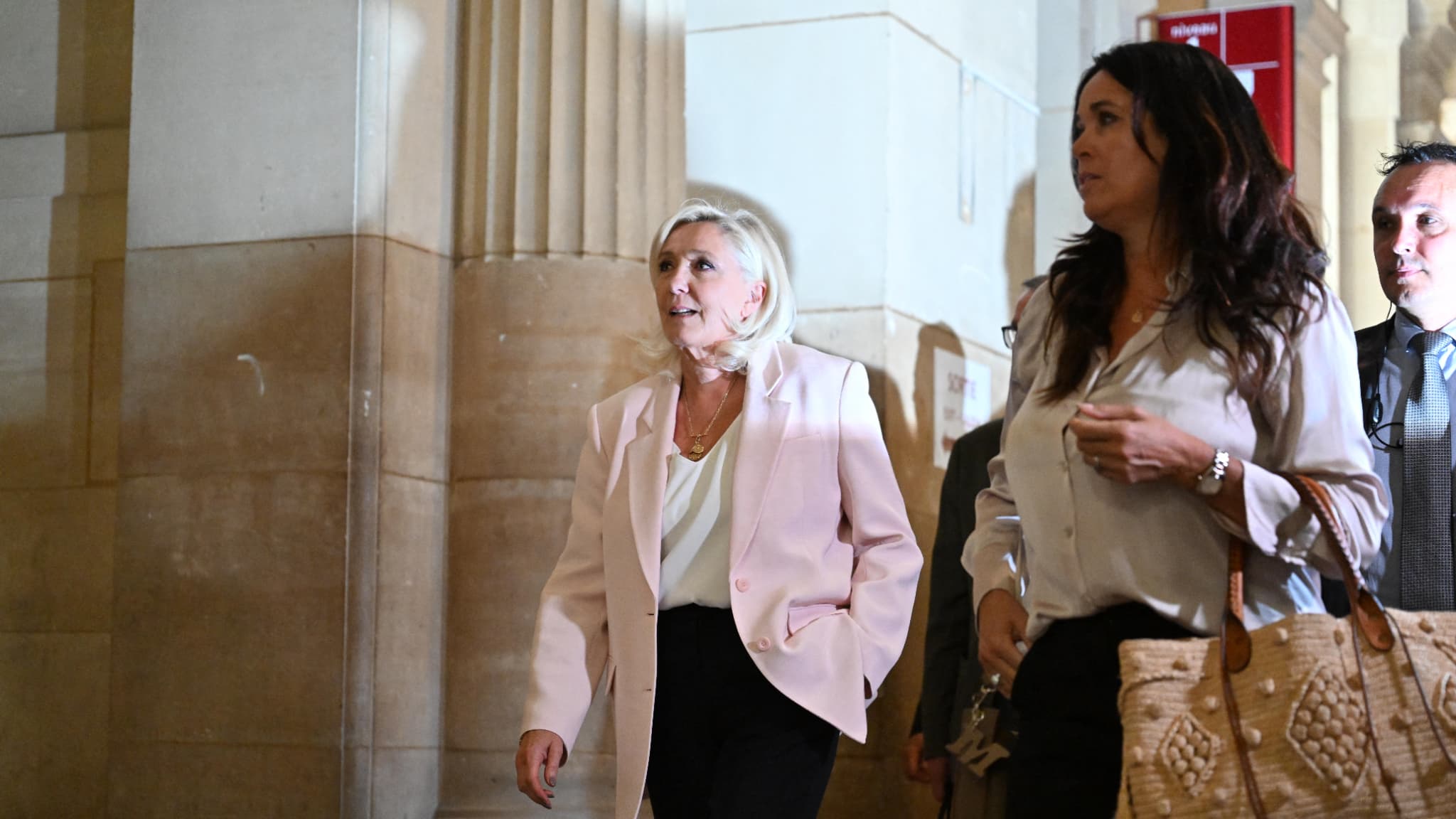 Marine Le Pen condemned: what can be done or not by electronic bracelet?