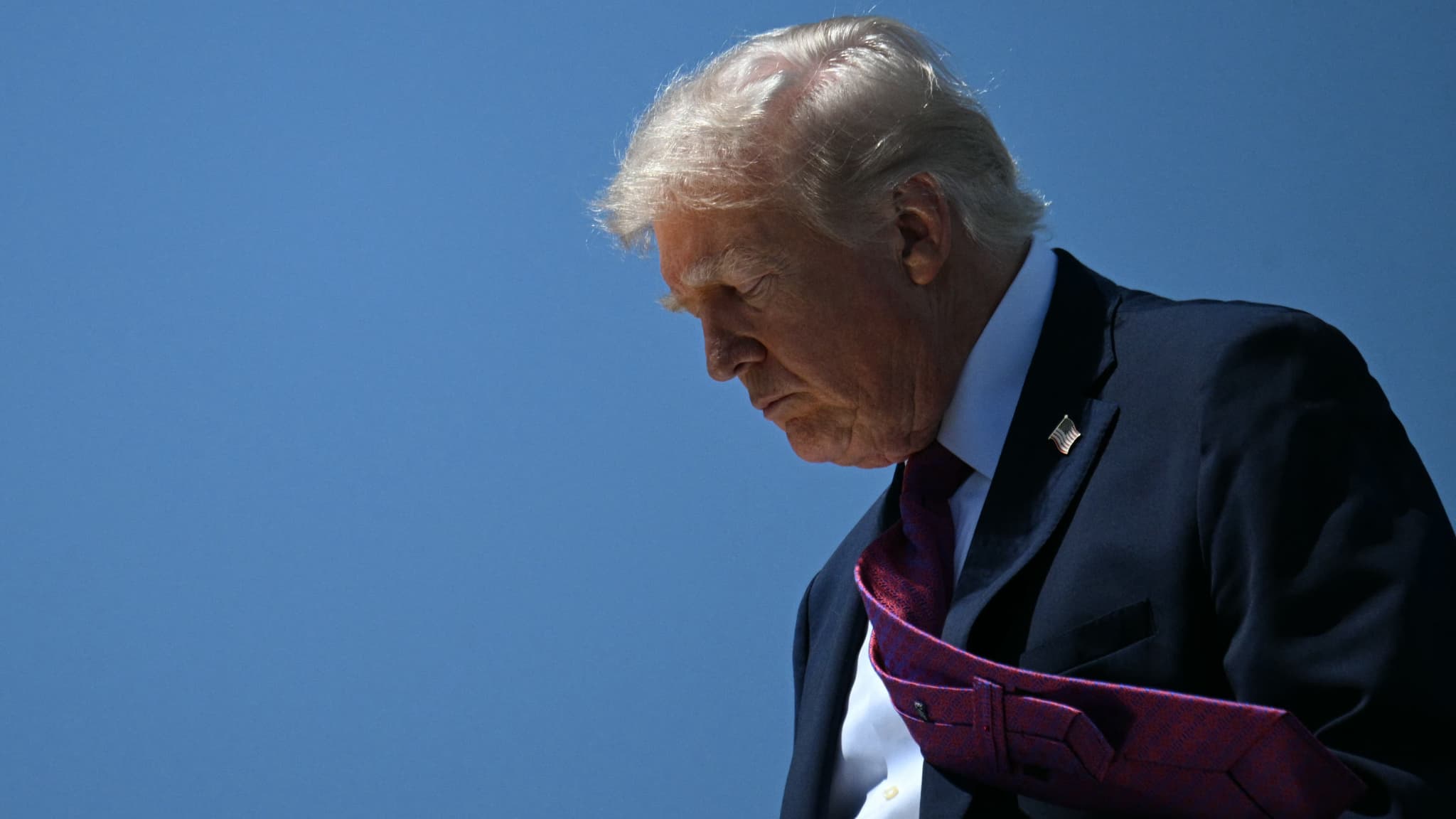 Trump ferait « tout son possible » pour aider Infantino dans la crise