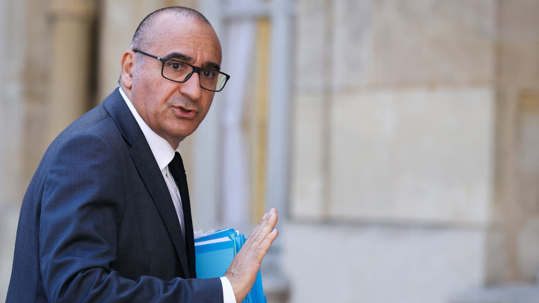 The text of Laurent Nuñez targets free parties, rodeos, violence in stadiums and nitrous oxide