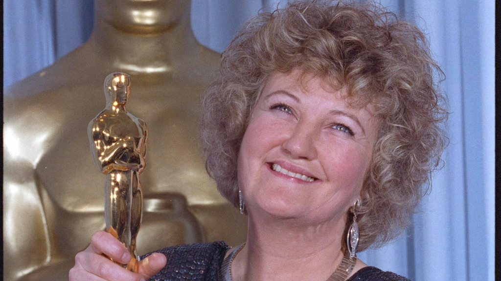 Brenda Fricker, gagnante d'Oscar qui jouait Pigeon Lady dans "Home Alone 2," meurt