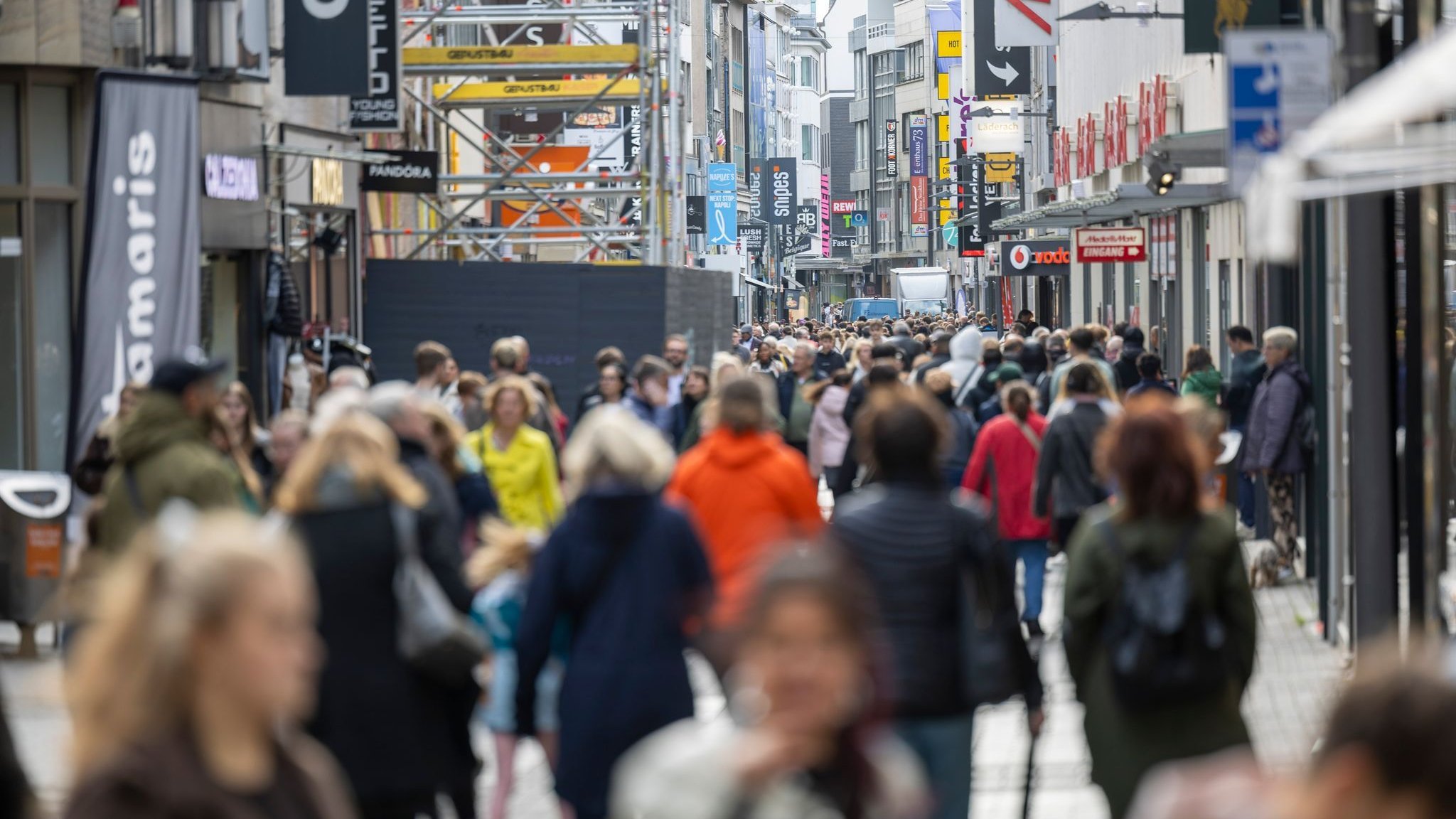 Controversial topic in retail: Should stores be allowed to open more often on Sundays?