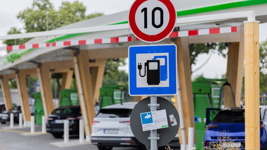 Estudio: Los coches eléctricos se han vuelto significativamente más baratos desde 2020