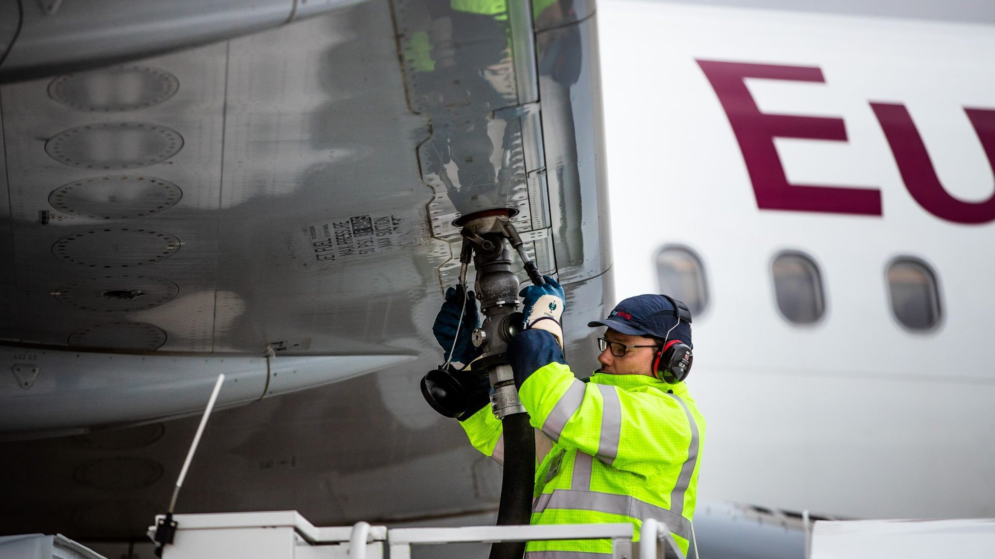 Implementation of EU regulation: False fueling - Federal government plans penalties for airlines