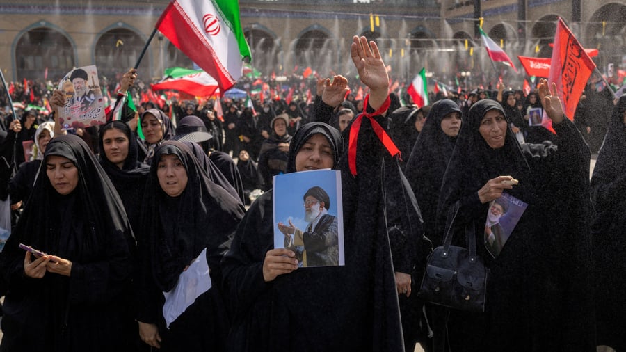 The regime shows strength, but the successor of the deceased spiritual leader remains unnamed