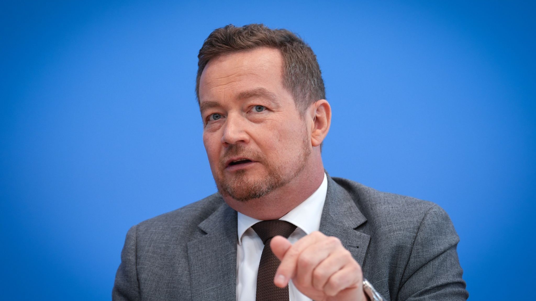 Police Commissioner: Police Commissioner calls for change in border controls