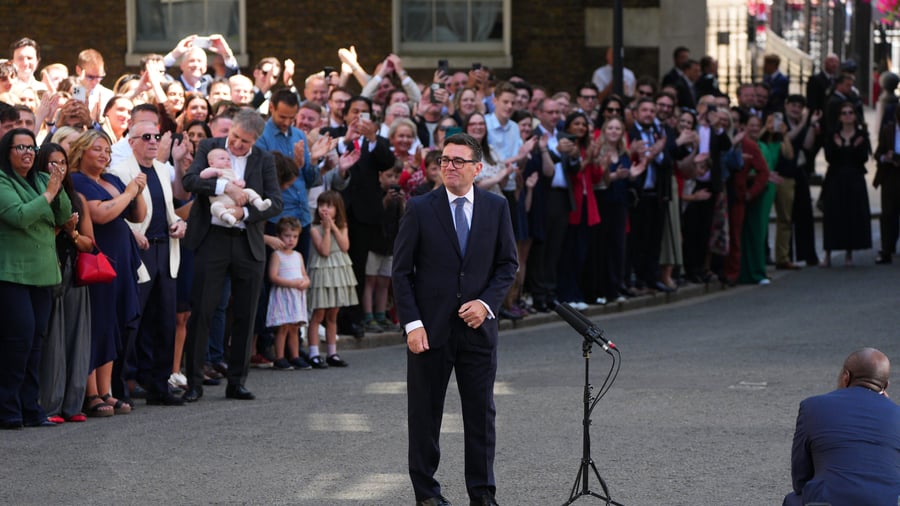 UK: ‘We were not good enough’: Prime Minister Andy Burnham announces an economic turnaround