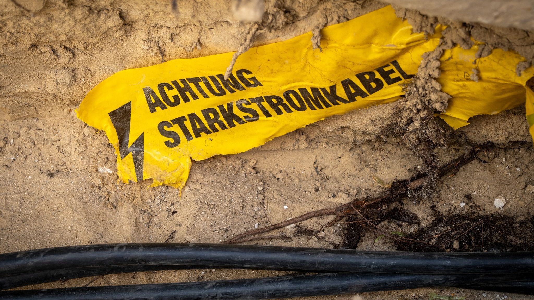 Experts: Berlin must significantly strengthen civil protection