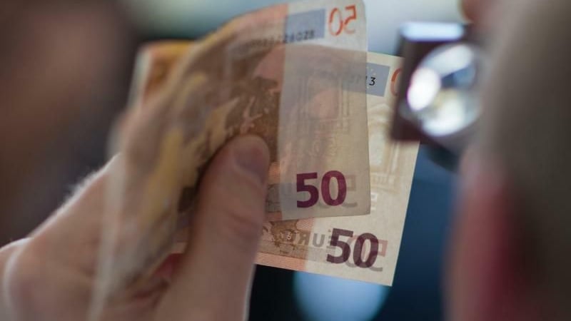 Bundesbank: Menos dinero falsificado en circulación en Alemania