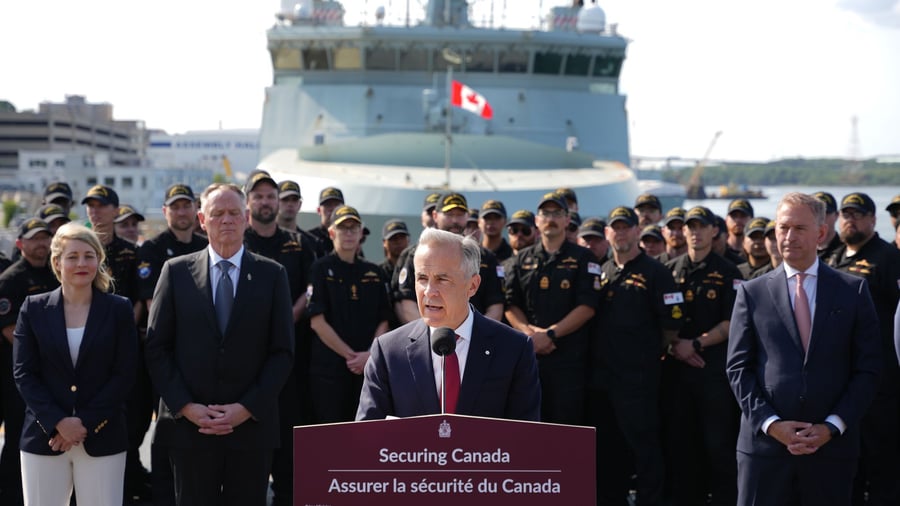 Naval shipbuilding: billion deal: Canada wants German submarines