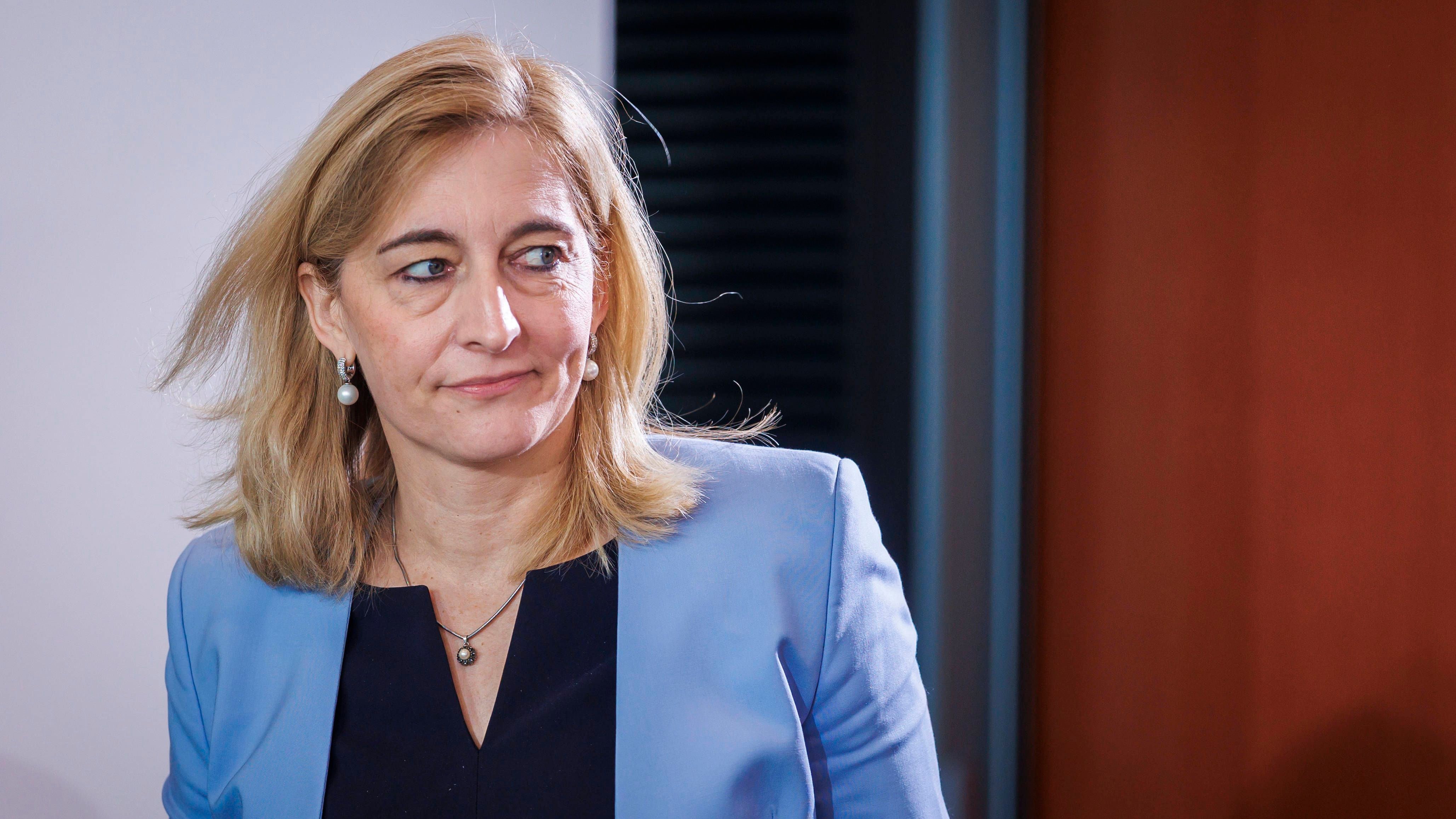 Gobierno Federal: Nina Warken se convierte en presidenta del Canciller