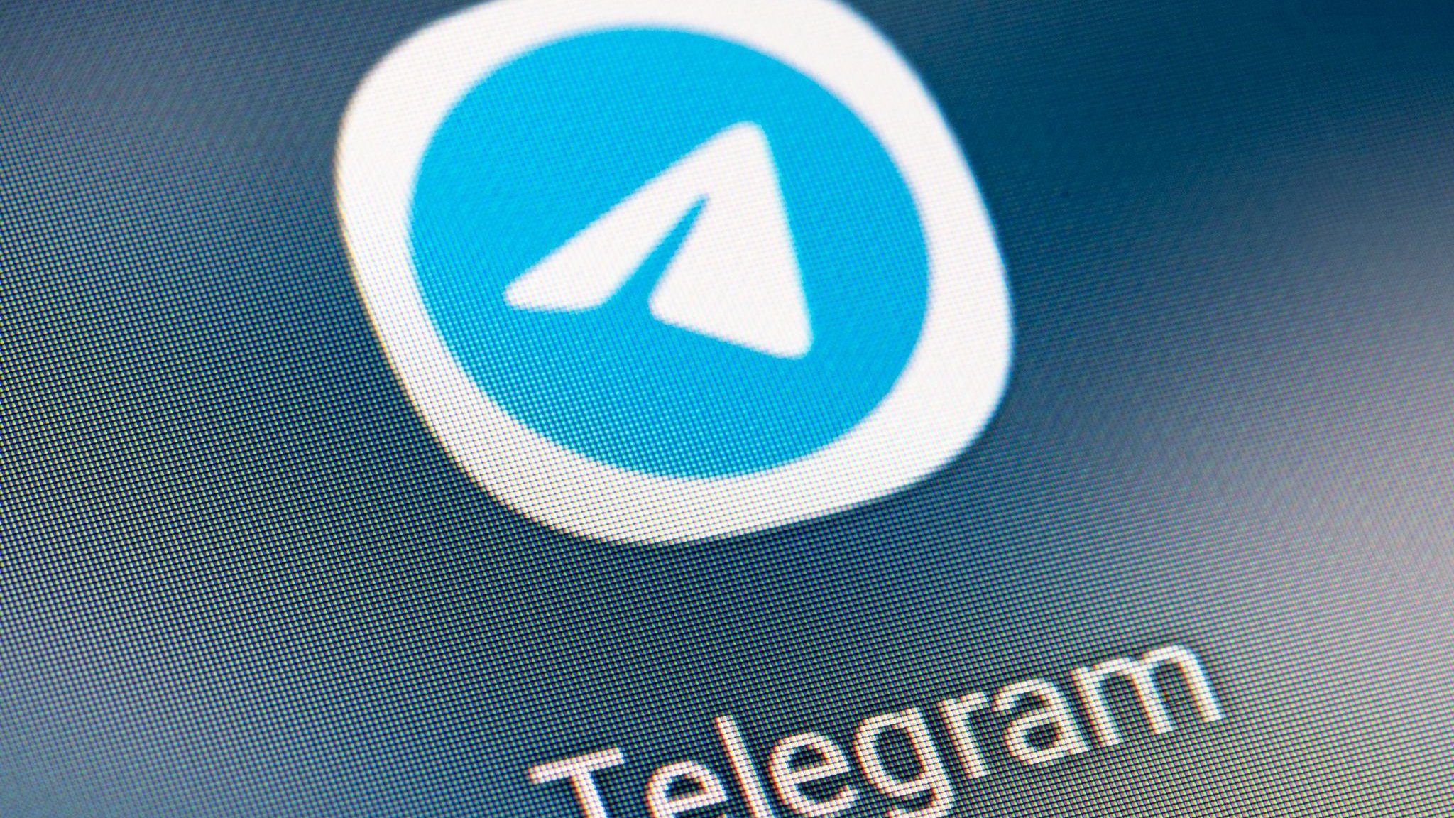 Popular messenger: Apple briefly removed Telegram from iPhone App Store