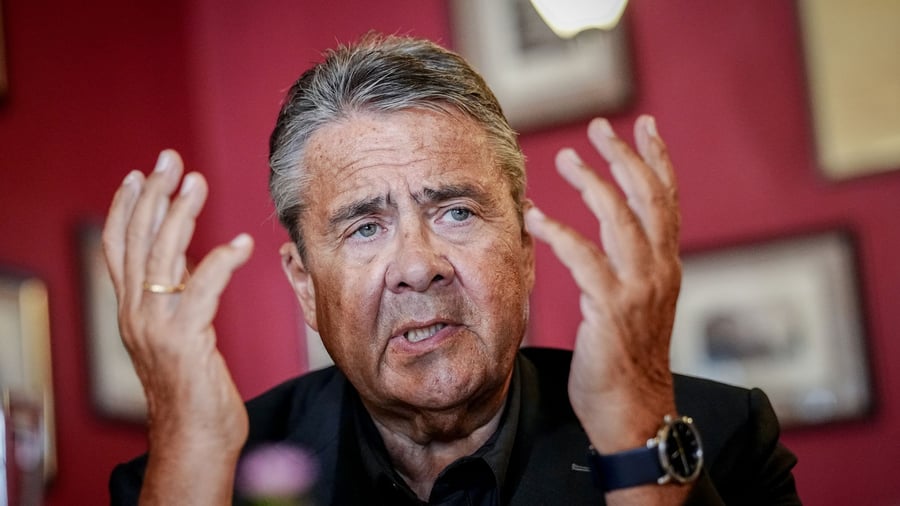 Debate de cortafuegos: Gabriel critica el curso SPD en estado de bienestar y pensión