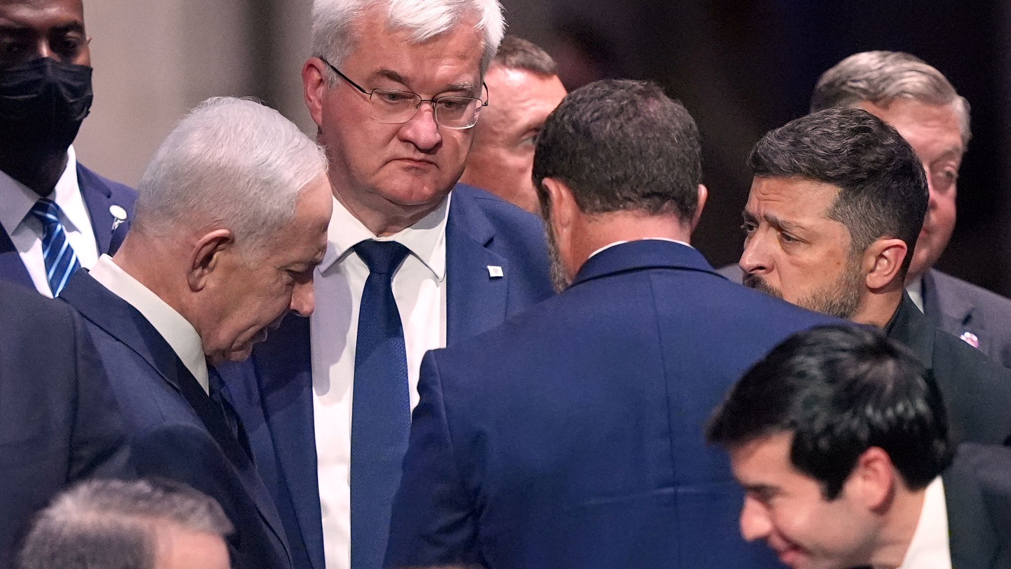 Enterrement pour Graham: Deux guerres à Washington: Netanyahu et Zelensky à Trump