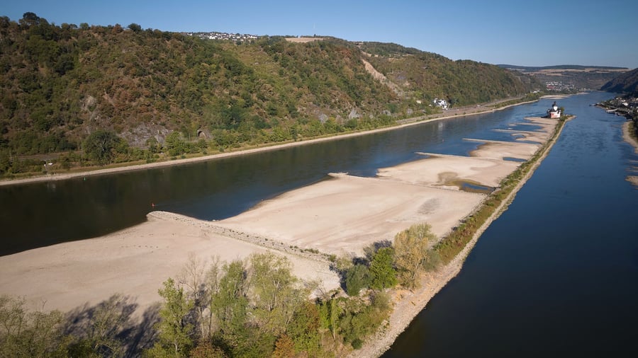 Menacer les goulets d'étranglement? : Ministre des Transports : L'approvisionnement est assuré malgré la faible eau