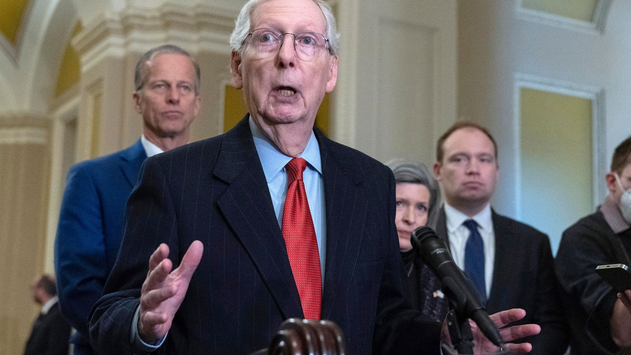 US Congress: US Senator McConnell: Due to fall in treatment