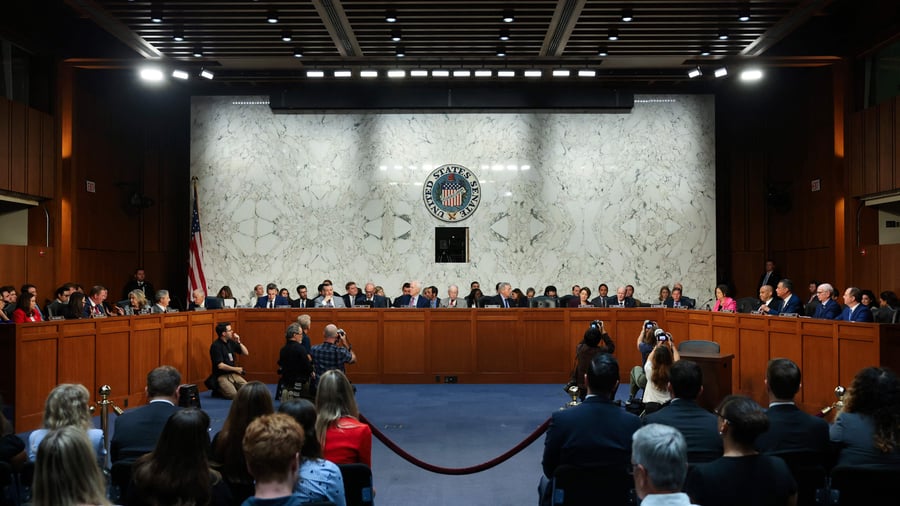 +++ États-Unis +++: Les sénateurs américains examinent les allégations de traitement des demandeurs d'asile iraniens