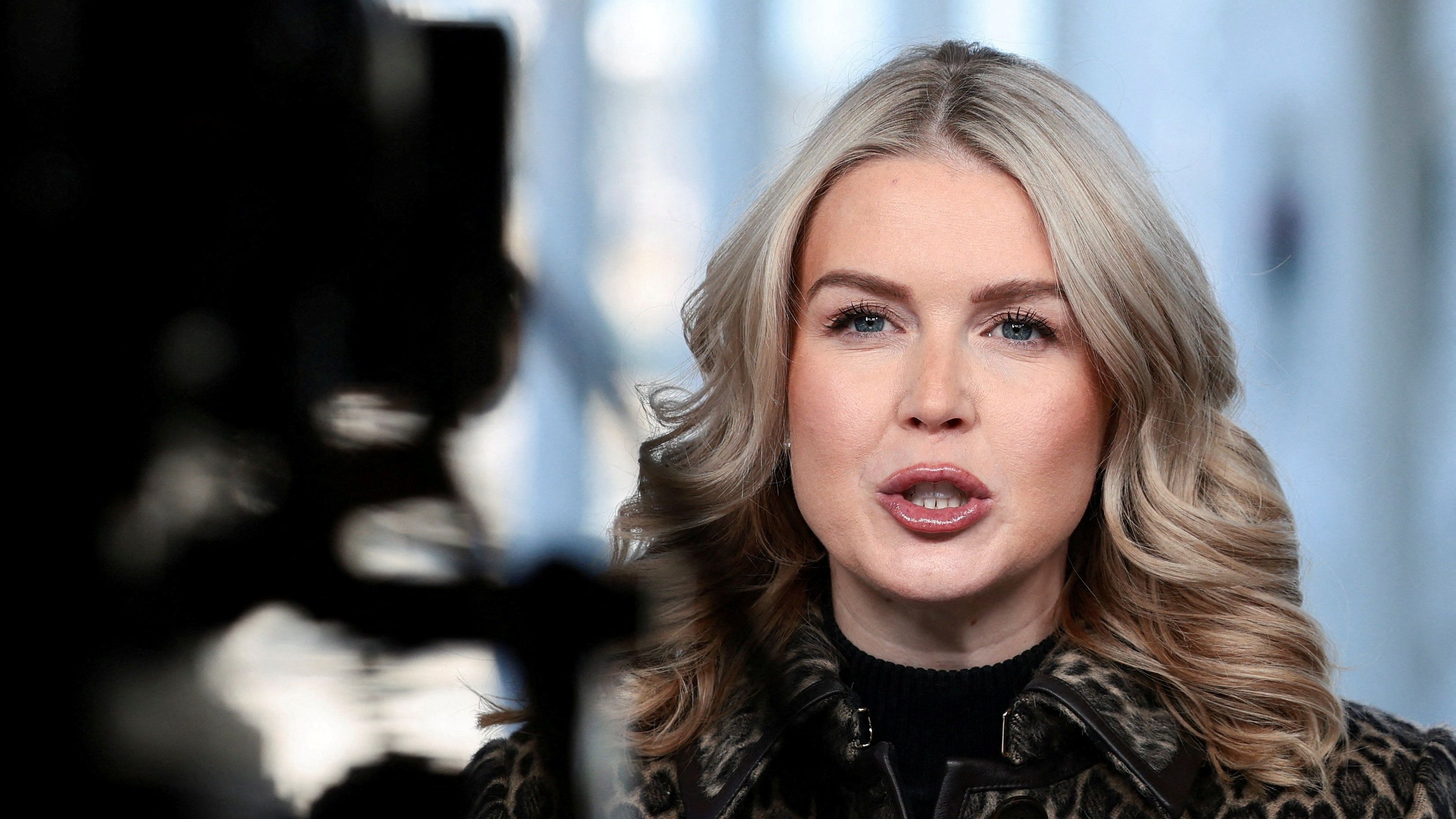 Karoline Leavitt: La portavoz de Trump deja la Casa Blanca