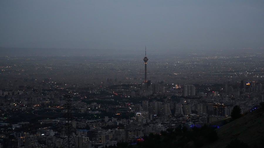 +++ Iran war +++: State media report explosions in Tehran – US military ends night attack wave