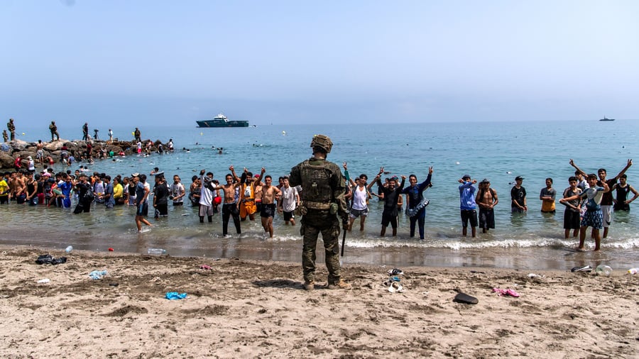 Migrations: "Praté concret pour les frontières européennes": L'UE est-elle confrontée à une nouvelle crise des réfugiés?