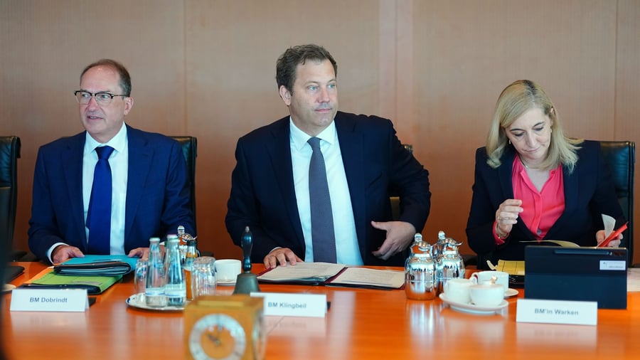Nouvelle loi : décision du Cabinet : un rythme plus soutenu contre la criminalité financière