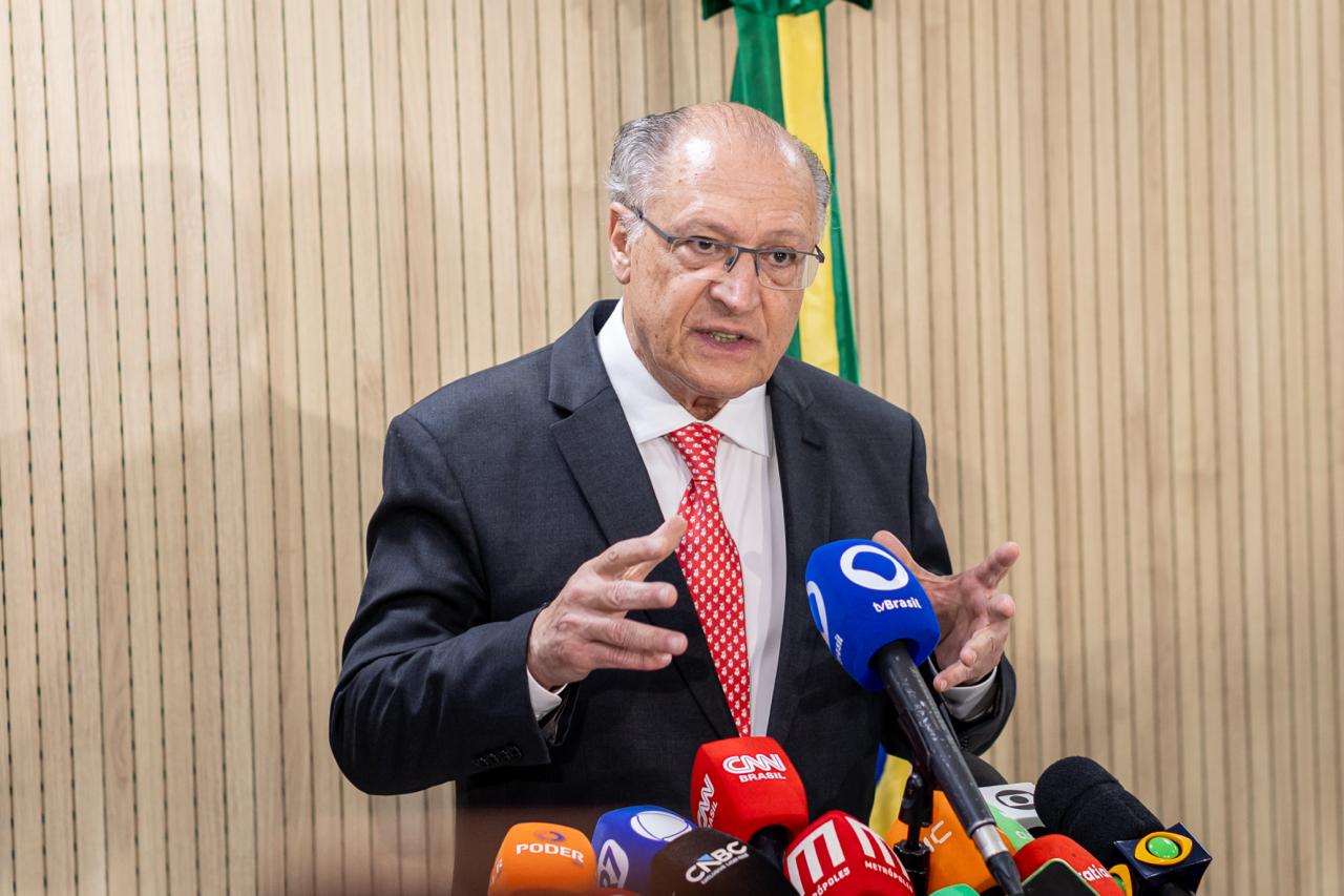 Vice-President Alckmin says the Reciprocity Law will be used with caution and prioritizes negotiation with Washington