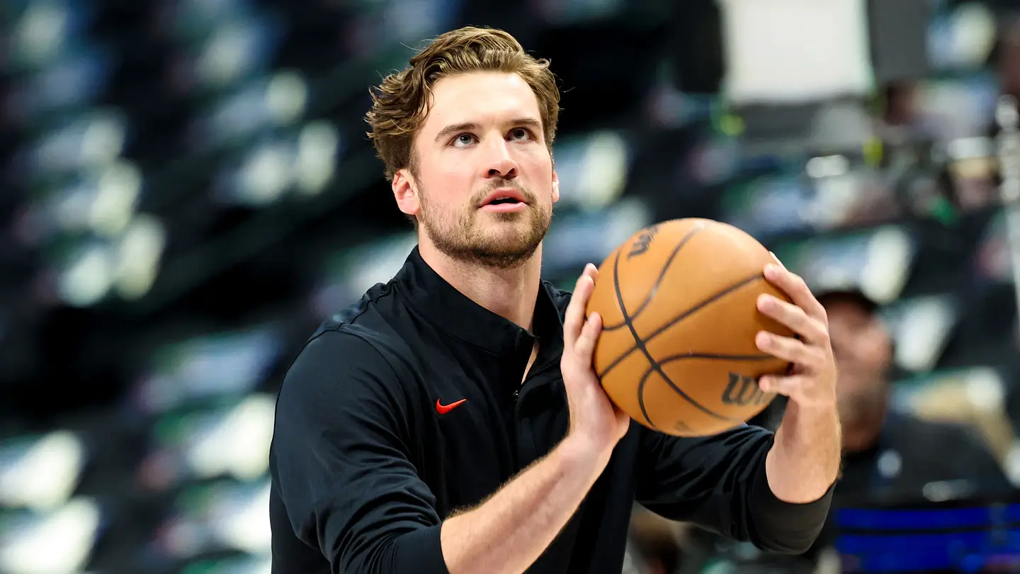 3 Hawks Who Could Be Traded Between Now and the End of July