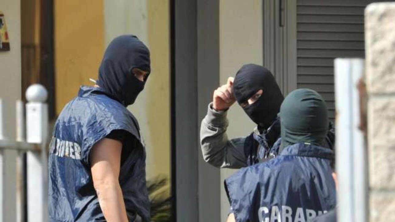Palermo, blocking the kalashnikov band: run fifteen stops