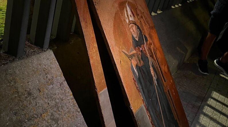 Vol des œuvres d'Antonello de Messine, effectué dans l'enquête: trouvé van utilisé par les voleurs