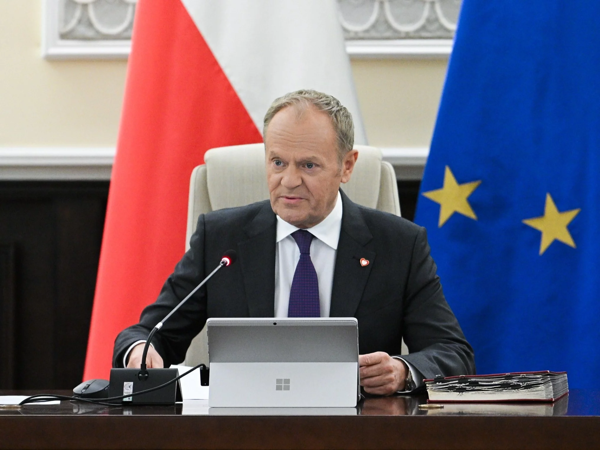 Tusk accuses opposition of "anti-Ukrainian moods". "We won't be involved"