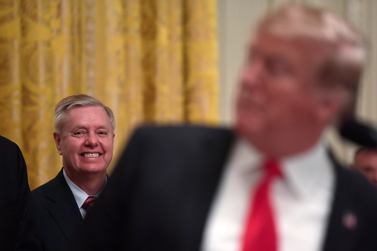 'Russia hawk' Graham dies; Ukraine loses biggest ally in Washington