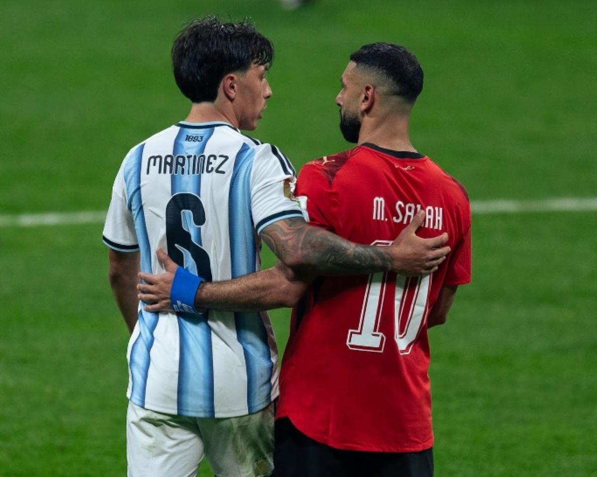 Tears of relief for Messi as Argentina survive World Cup scare