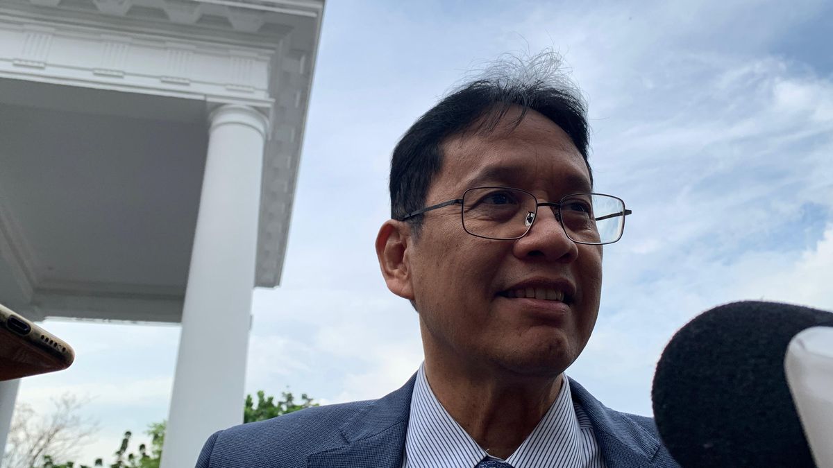 Purbaya Yudhi Sadewa said the government is reviewing the budget for the Free Nutritious Meal program and defense spending